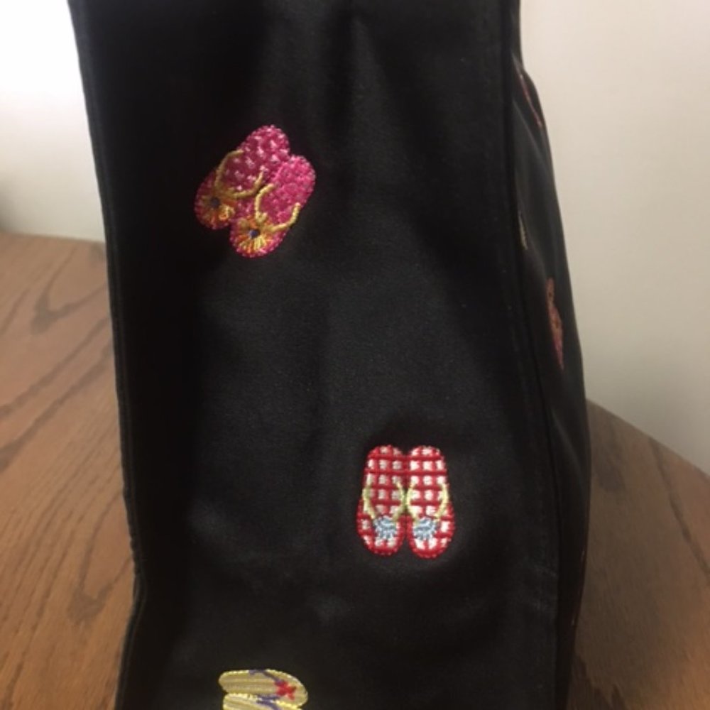 Tianni Flip Flops Purse - Picture 3 of 8